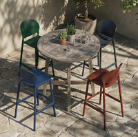 Chaises de bar empilables à pieds hauts en plastique PP, design moderne, vente chaude