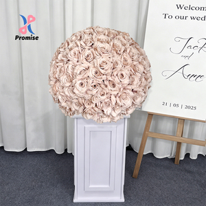 Boule de fleurs artificielle en soie rose poudré, faite à la main, pour centre de table de mariage, allée et décoration de scène - Product Image 1