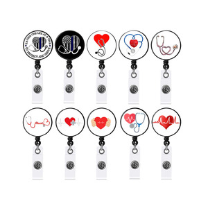 Carrete retráctil de estetoscopio de amor para médicos y enfermeras, chapa personalizada con hebilla, gran oferta - Product Image 3