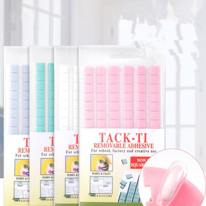 96 pièces/kit de pâte adhésive pour supports d'ongles en gel, pâte amovible pour la pratique du nail art, pâte de fixation en plastique pour capsules d'ongles - Product Image 2