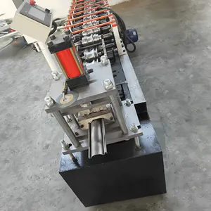 Automatische Metalen Stud En Track Rolvormmachine Dakblad Rolrolvormmachine Prijs