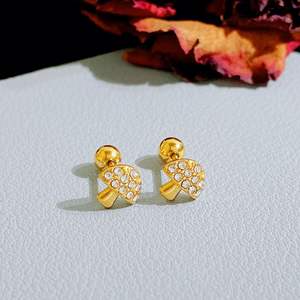 Женские позолоченные серьги-гвоздики из нержавеющей стали - Product Image 4