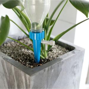 Sistema de riego por goteo automático, paquete de 12 unidades, azul y verde, flujo ajustable para plantas de jardín, uso en exteriores - Product Image 4