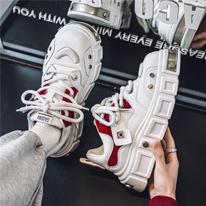 Venta al por mayor de zapatos de invierno de estilo europeo de los hombres de malla superior gruesa suela altura aumento de baja estatura de metal pesado versátil - Product Image 3