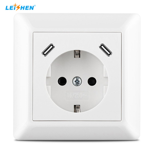 <span class=keywords><strong>Prise</strong></span> murale encastrée Schuko 55 mm avec USB, chargeur USB-C 17 W pour téléphones mobiles ou smartphones, MP3, ordinateur - Product Image 1