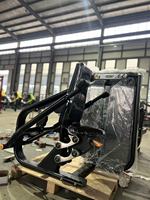 Machine à triceps à charge libre professionnelle, équipement de musculation robuste pour les bras, idéal pour les salles de sport, clubs et entraînements de musculation.