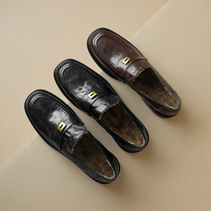 Mocasines de Mujer con Punta Redonda, Cuero Genuino, Sin Cordones, Suela de Goma Acolchada, Estilo Clásico, Estampado Dorado, Color Sólido - Product Image 2