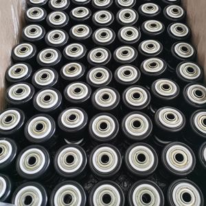 1,5/2/2,5 Zoll langlebiger schwarzer PU-PVC-Kunststoff-Faden präzises doppeltes Kugellager 32mm Länge Busche kleine Möbel PU-Räder - Product Image 4