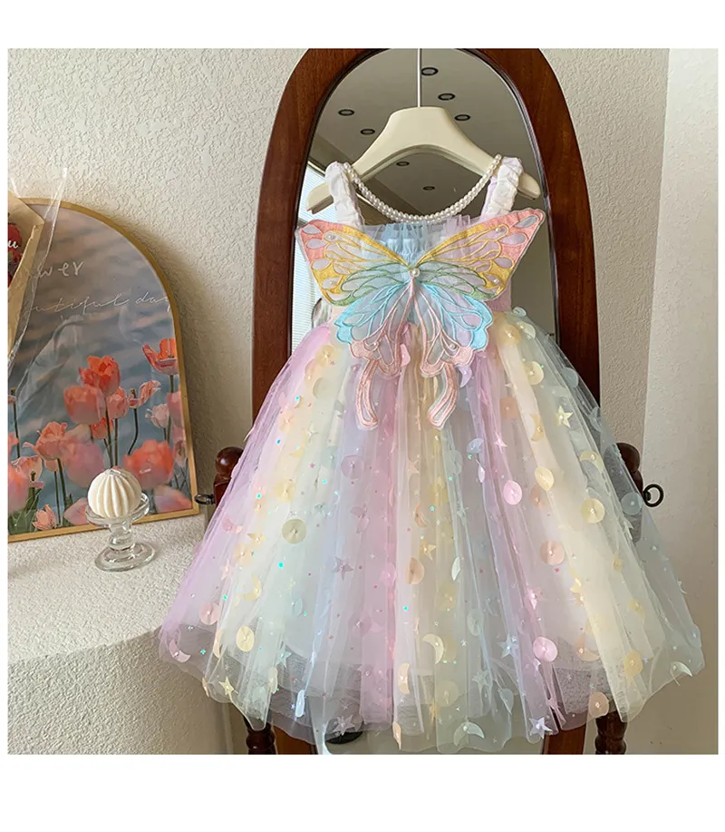 Детское праздничное платье с вышивкой