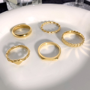 SSeeSY anillo cincin jari baja tahan karat titanium berlapis emas 18k perhiasan fashion kustom tidak pudar untuk wanita - Product Image 3