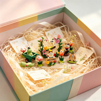 Miniatures en résine d'animaux de dessin animé mignons en gros, ornements de jardin de fleurs printanières pour terrarium, accessoires de bricolage pour aménagement de scène en pot
