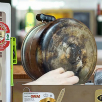 La crème nettoyante personnalisable en acier inoxydable de 500g protège la surface du robinet et du capot de cuisinière produits chimiques ménagers polyvalents