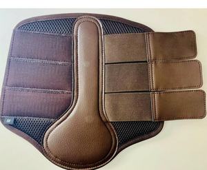 Bottes de brossage cheval en cuir, filet de PROTECTION des jambes, rembourrées - Product Image 1