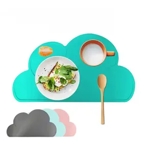 BSCI ha superato il Logo personalizzato di fabbrica BPA Free Food Grade Silicone Baby Placemat forma di nuvola e tappetino da tavolo per bambini