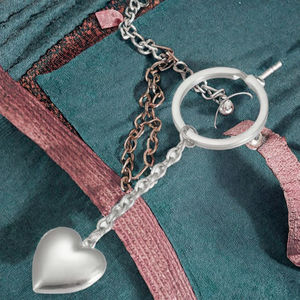 Juguete divertido para adultos, modelo de pene plateado, despedida de soltera, consolador vaginal, mosquetón, llavero, novedad, venta al por mayor, regalo divertido, llavero de mordaza - Product Image 3