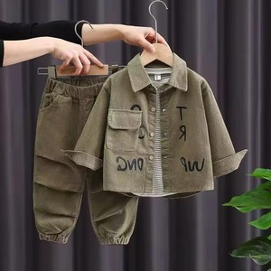 Completo Autunnale per Ragazzi in Stile Coreano, Elegante Set con Camicia a Maniche Lunghe, Pantaloni, Gilet Lavorato a Maglia e Cintura - Product Image 1