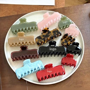 Pinces à cheveux rectangulaires épaisses en acétate de 4 mm avec logo personnalisé Yuxi, couleur gelée, vente directe usine pour femmes, idéales pour les fêtes - Product Image 1