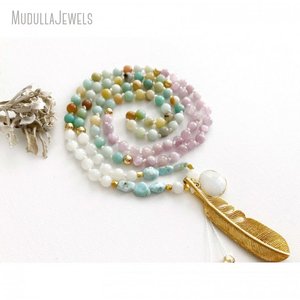 MN19917 Collar de 108 cuentas Mala con dije de pluma, de Kunzita y Amazonita, Joyería de Yoga y Meditación, Regalo para Mujeres - Product Image 3