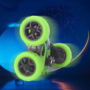 Amazoned 2.4Ghz Control remoto Stunt Car 4WD Drifting Stunt Car Toys RC Coche eléctrico de alta velocidad - Product Image 4