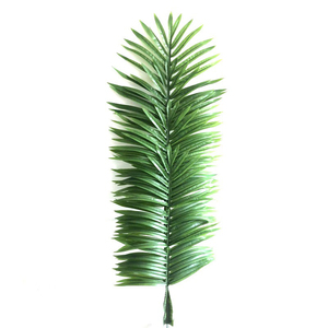 Grandes feuilles <span class=keywords><strong>de</strong></span> <span class=keywords><strong>palmier</strong></span> artificielles recouvertes <span class=keywords><strong>de</strong></span> latex, branche <span class=keywords><strong>de</strong></span> <span class=keywords><strong>palmier</strong></span> Areca artificielle géante <span class=keywords><strong>de</strong></span> 1,4 m pour la décoration d'événements tropicaux et l'aménagement paysager - Product Image 3