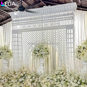 ฉากหลังงานแต่งงาน LEDA ตกแต่งด้วยโครงเหล็กสี่เหลี่ยมทันสมัย ถอดประกอบได้ ลายฉลุสีขาว - Product Image 2