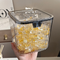 Fabricant de seau de stockage carré en plastique à poussoir pour cosmétiques de bureau Poubelles en plastique Poubelle en plastique