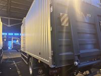 Camion Fourgon Caisse 5 Tonnes 140ch 10 Tonnes Diesel 4x2 4x4 d'Occasion Pas Cher Faible Prix Utilitaire Léger Conduite à Gauche (LHD) Conduite à Droite (RHD)
