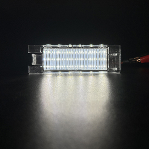 Lampade a LED Trasparenti per Targa <span class=keywords><strong>Accessori</strong></span> <span class=keywords><strong>Auto</strong></span> per <span class=keywords><strong>Fiat</strong></span> Multipla Croma Grande Punto <span class=keywords><strong>Tipo</strong></span> Seicento - Product Image 5