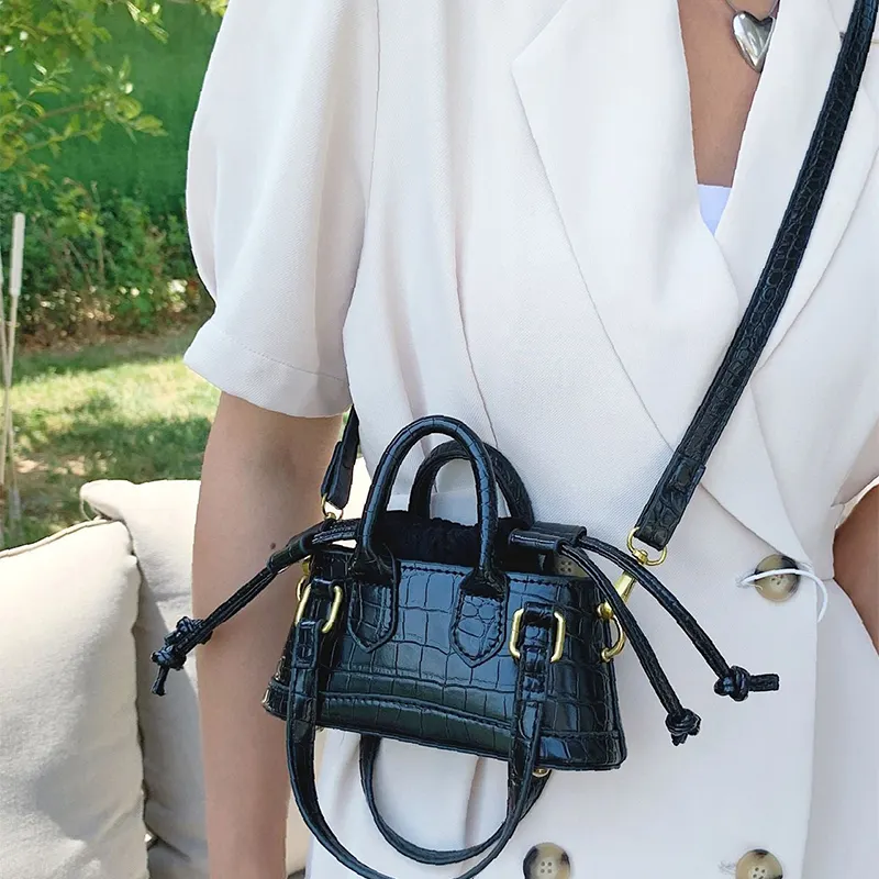 OEM High Fashion Women's Drawstring Detail Black Crocodile Embossed Satchel Bag