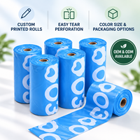 Rouleaux de sacs à déjections canines OEM bleus imprimés, perforés, faciles à déchirer, avec couleur, taille et emballage personnalisés