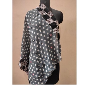 Châle 100% laine mérinos imprimé à la main avec broderie, moderne, élégant, doux, chaud, léger, coupe-vent, respirant, toutes saisons, pour femmes - Product Image 4