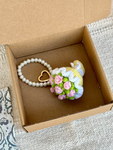 <span class=keywords><strong>Bouquet</strong></span> tricoté <span class=keywords><strong>à</strong></span> la main en boîte, pendentif chaîne de perles florales <span class=keywords><strong>à</strong></span> tenir <span class=keywords><strong>à</strong></span> la main, cadeau festif, unique, emballé dans des boîtes en carton, personnalisable - Product Image 2