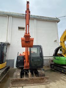 Excavadora Usada Hitachi Ex 100 Italia ZX670 Miniexcavadora 9t 1250000 - Product Image 3