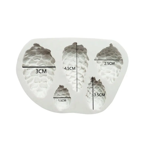 Moule en silicone écologique et non toxique à 5 cavités en forme de fleur de Noël pour gâteaux, fondants, chocolats, bonbons et décorations en sucre - Product Image 6
