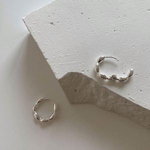 Pendientes de Aro Pequeños de Plata de Ley Dylam, Pendientes de Aro Redondos Hipoalergénicos para Mujer - Product Image 6