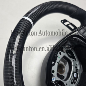 สินค้ายอดนิยมพวงมาลัยหนังแบบเจาะรูผสานคาร์บอนไฟเบอร์สำหรับ Mercedes Benz GLC/GLC63 AMG - Product Image 2