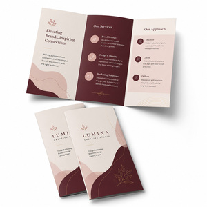 Brochure promotionnelle pliable en trois volets, papier texturé mat, impression couleur CMYK personnalisée, rose pâle, tons terreux - Product Image 1