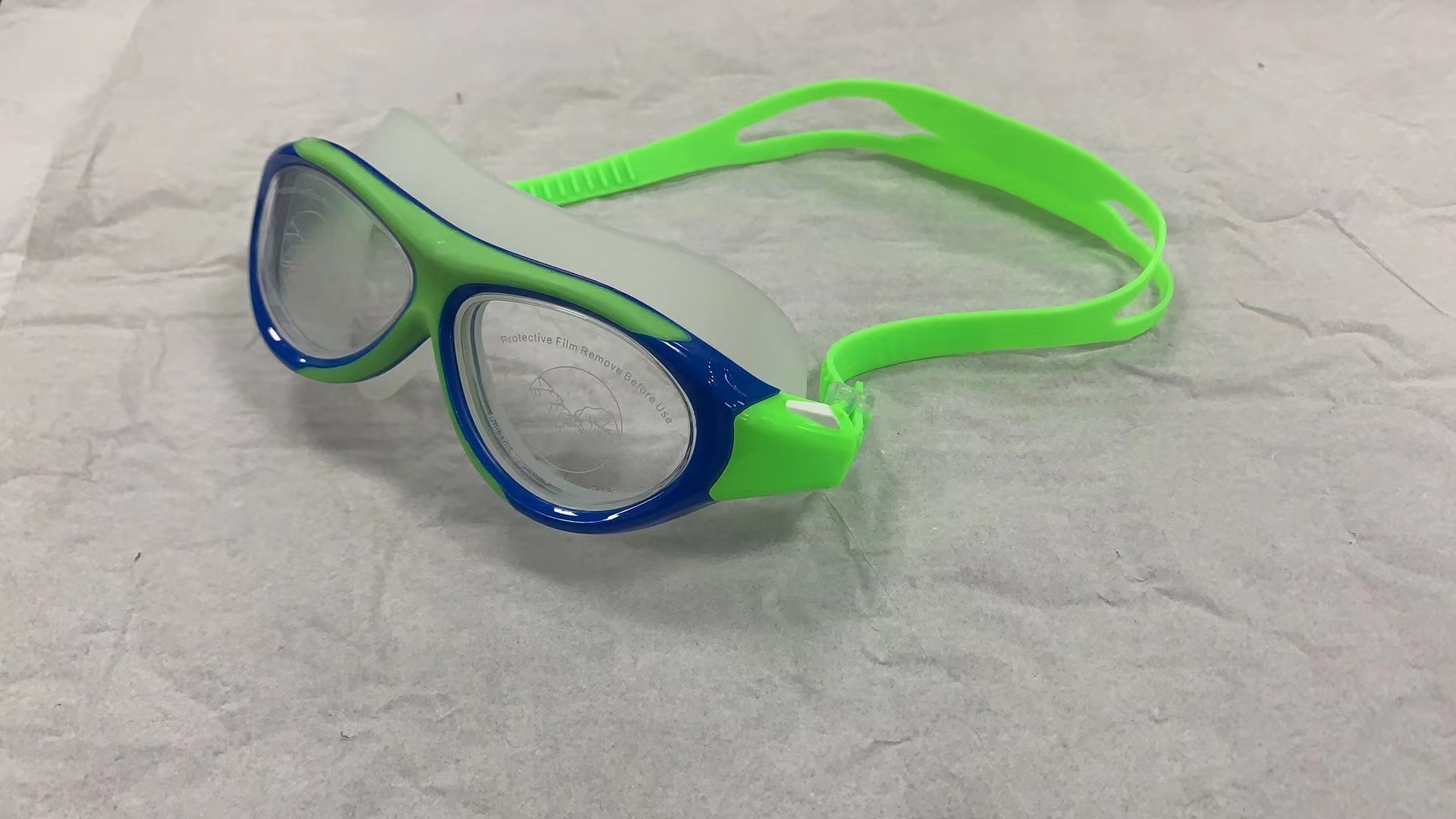 Green Blue White