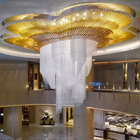 Lustre en cristal de verre surdimensionné à motif floral, luminaire LED sur mesure pour hall d'hôtel et projets commerciaux