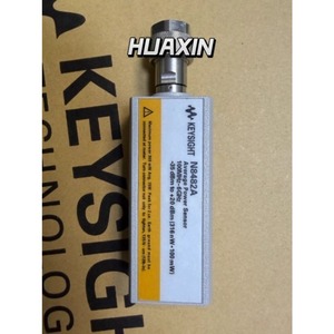 Keysight L2054XA 10 MHz to 40 GHz <b>LAN</b> Wide Dynamic Range Average Power Sensor - Product Image 3