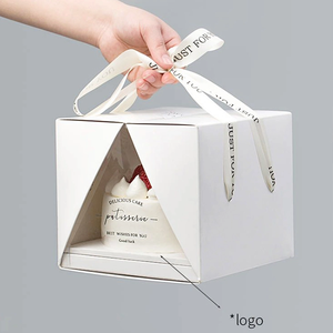 Scatola di Lusso Trasparente <span class=keywords><strong>per</strong></span> Esposizione <span class=keywords><strong>Torte</strong></span> con Finestra Rigida Sicura <span class=keywords><strong>per</strong></span> Dolci con Nastro Goffrato e Stampa con Rivestimento UV - Product Image 1