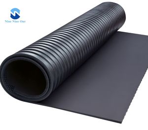 แผ่นรองพื้นคอกม้าแบบยางอย่างดี แข็งแรง ทนทาน สำหรับสัตว์ - Product Image 1