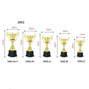 גביע כוס זהב צבע מתכת כוס מתכת גביע פרס Throphies עבור כדורגל מותאם אישית הפרס ועם סרט מתכת ספורט מדליית ספורט