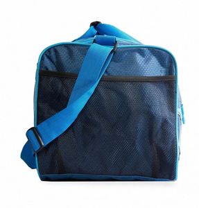 Sac de voyage décontracté léger pour homme, imperméable et résistant à l'eau, motif lettres, confortable, avec fermeture éclair, idéal pour les sorties en plein air et les week-ends - Product Image 2