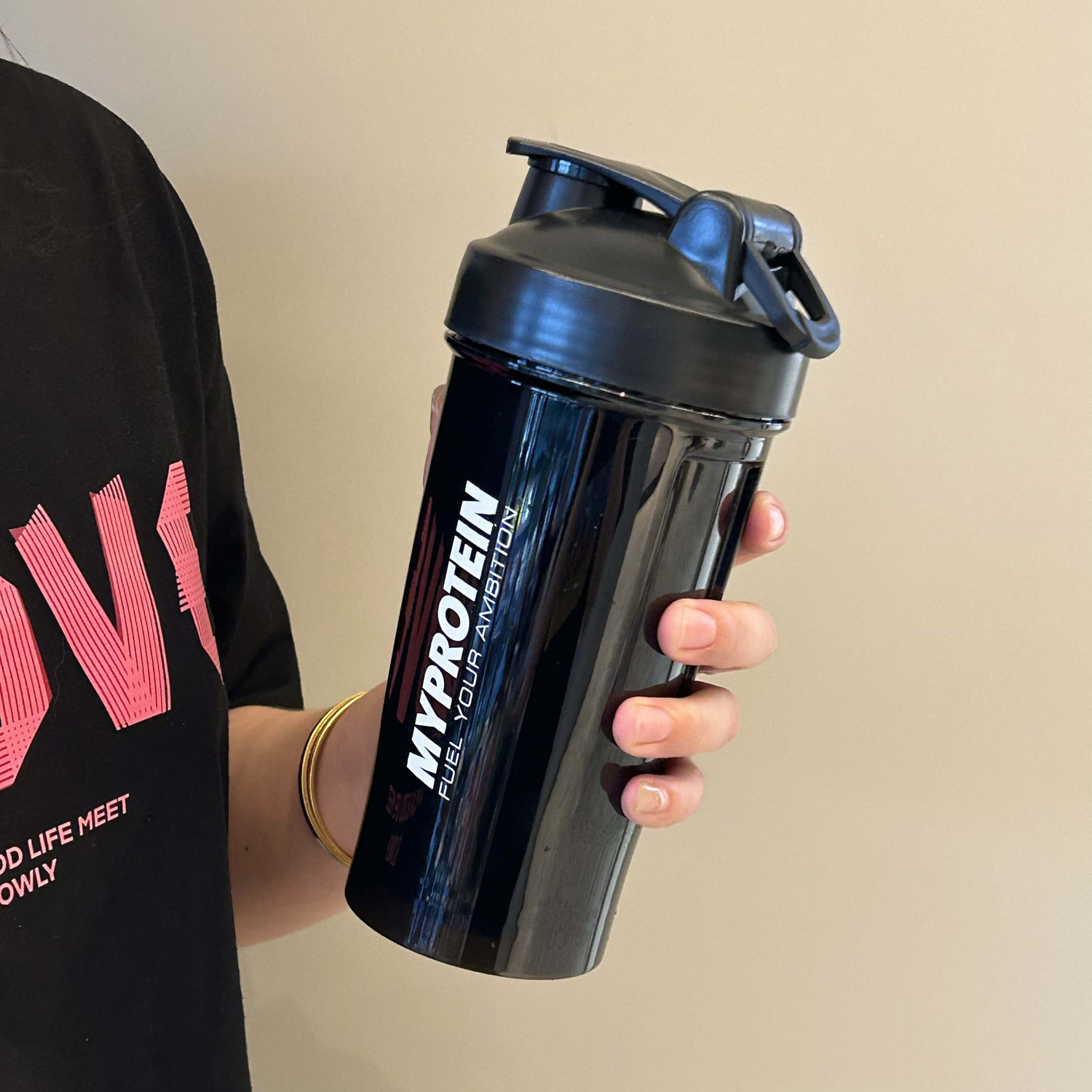 Wholesale Promotional Portable 500ml Sports Fitness Water Cup BPA Free Food Safety Grade Cup Unisex Hot Water Bottle