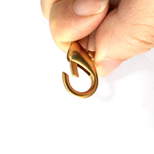 30 Hebillas de Latón Doradas de Alta Calidad para Accesorios de Bolsos DIY - Product Image 2