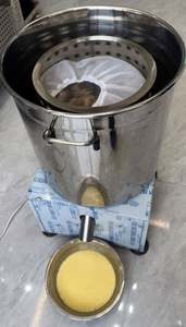 เครื่องแยกไข่แดงไข่ขาวสแตนเลสคุณภาพดีที่สุด พร้อมที่ตีและเครื่องผสมสำหรับทำขนมอบ - Product Image 3