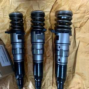 Ensemble d'injecteur de pompe à carburant à piston QSK60QS650KAT 6HH1 - Product Image 1