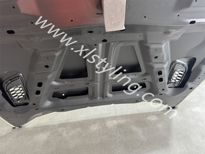 Cubierta del capó de la conversión del coche para el modelo <span class=keywords><strong>Chrysler</strong></span> 300C 2021 - Product Image 4