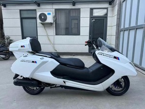Série de motos de course et scooters à moteur sportif à essence les plus vendus en Europe avec ABS - Product Image 6